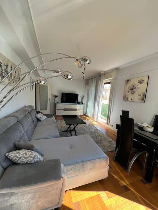 Appartement Charming Flat In Heart Of Nice