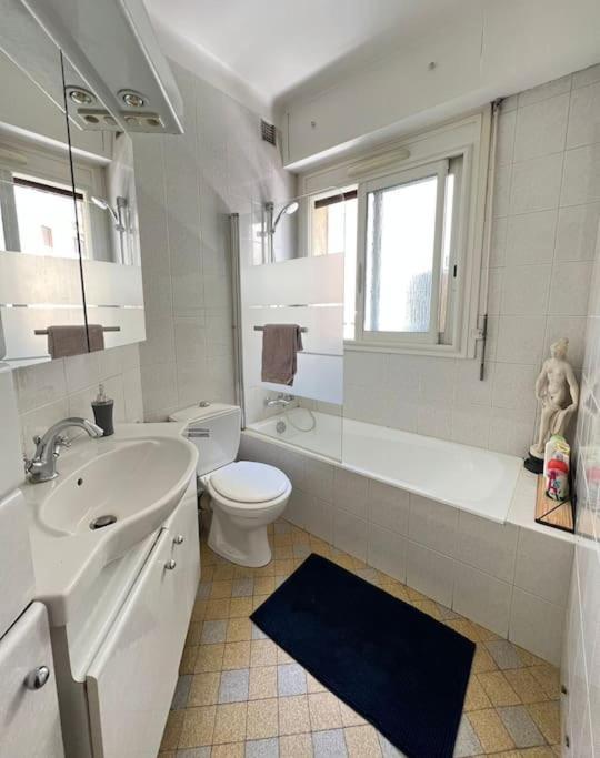 Appartement Charming Flat In Heart Of *